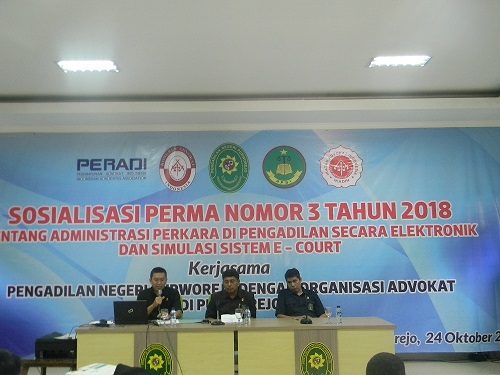 Sosialisasi Perma Nomor 3 Tahun 2018 Tentang Administrasi Perkara Di Pengadilan Secara Elektronik Dan Simulasi Sistem E-Court,  Pengadilan Negeri Purworejo Kerjasama Dengan Organisasi Advokat Di Purworejo
